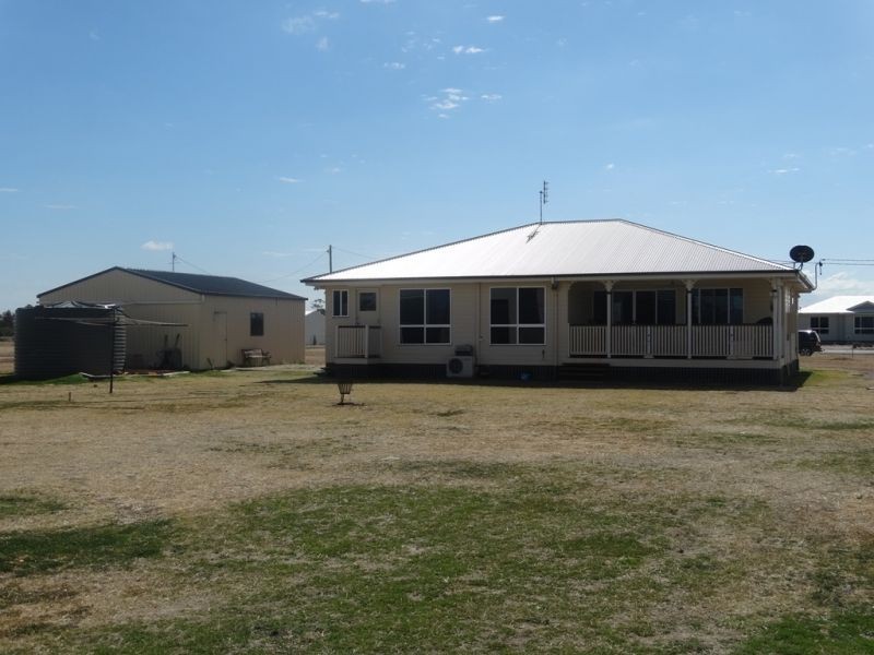 27 Hando Street, Chinchilla QLD 4413