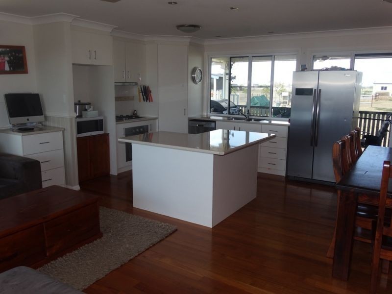 27 Hando Street, Chinchilla QLD 4413