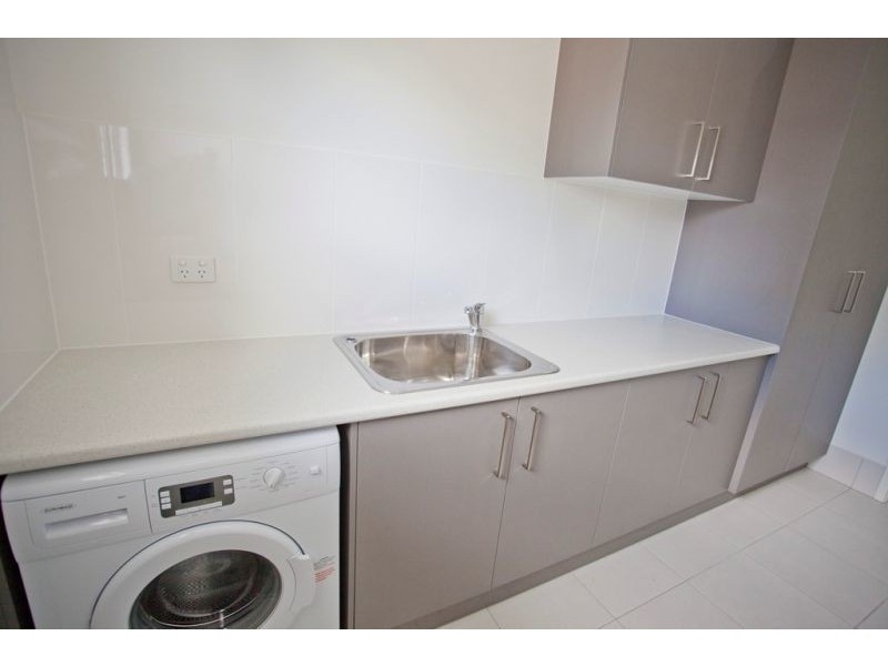 18 Parker Place, Chinchilla QLD 4413