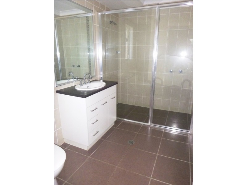 50 Sommerfeld Cres, Chinchilla QLD 4413