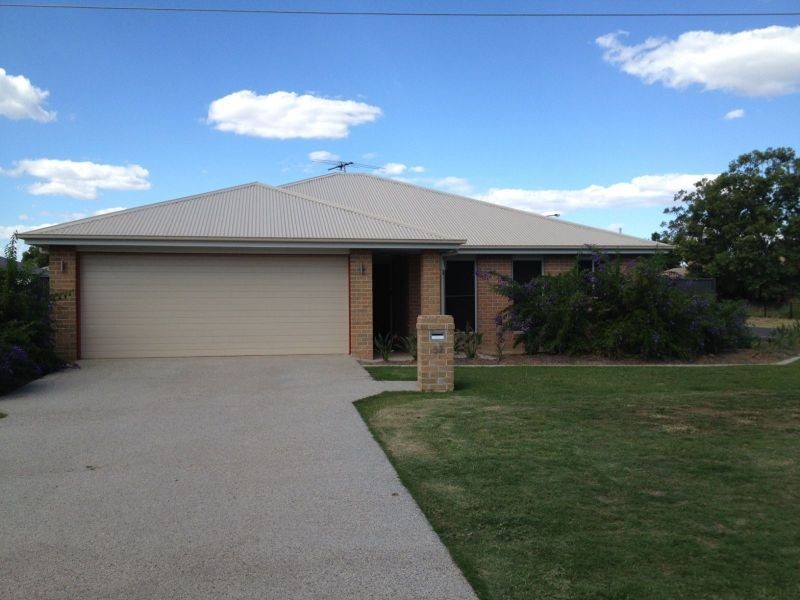 57 Price Street, Chinchilla QLD 4413