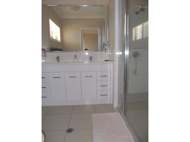51 Sommerfeld Crescent, Chinchilla QLD 4413