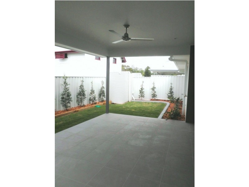 1/11 Church St, Chinchilla QLD 4413