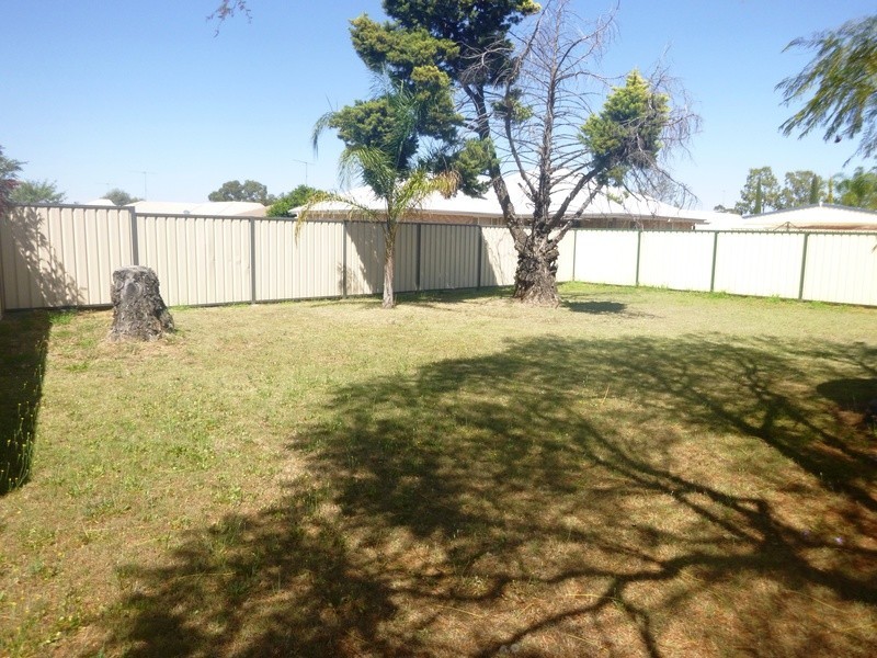 74 Zeller St, Chinchilla QLD 4413