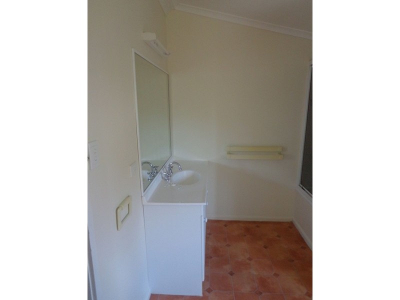 60 Bell Street, Chinchilla QLD 4413