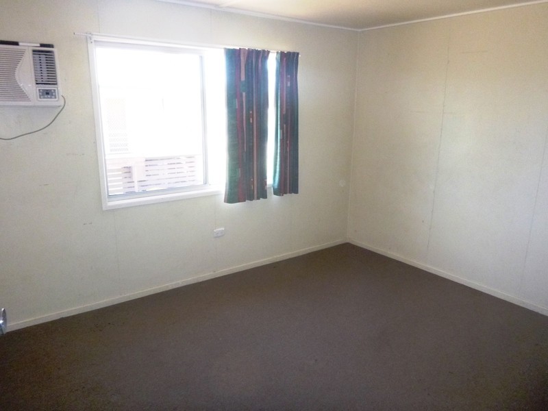 11 Wambo St, Chinchilla QLD 4413