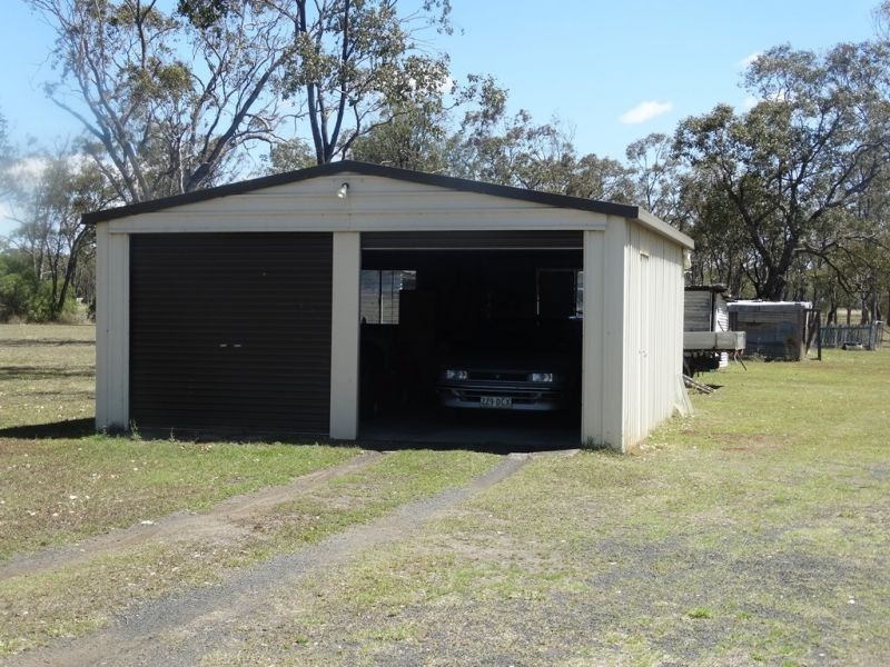 21 Albert Street, Jandowae QLD 4410