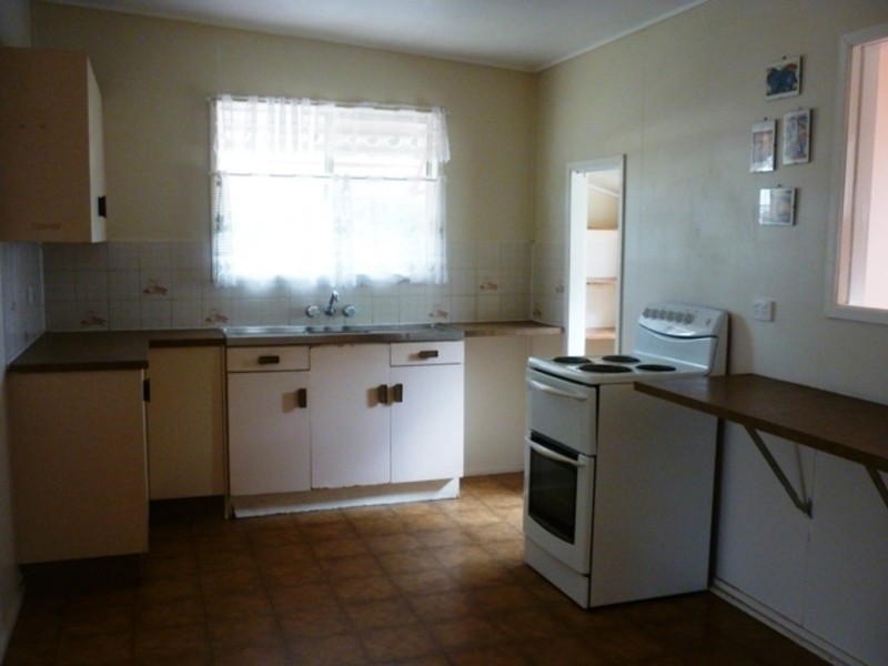 17 Condamine St, Chinchilla QLD 4413