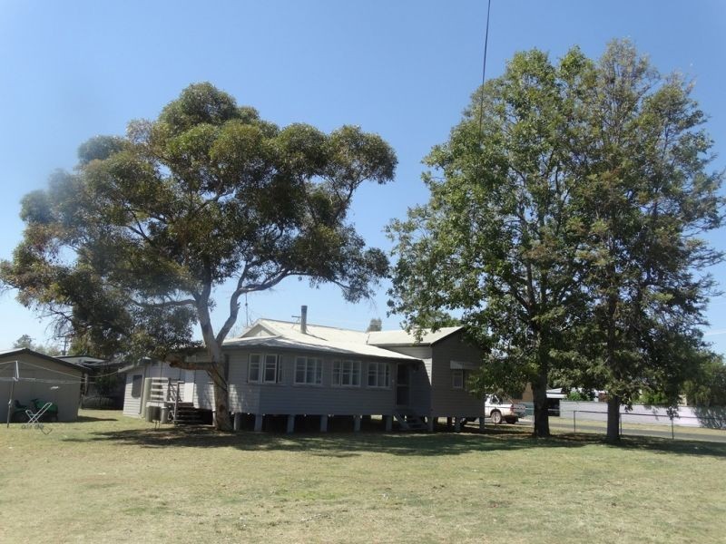 76 Wambo Street, Chinchilla QLD 4413