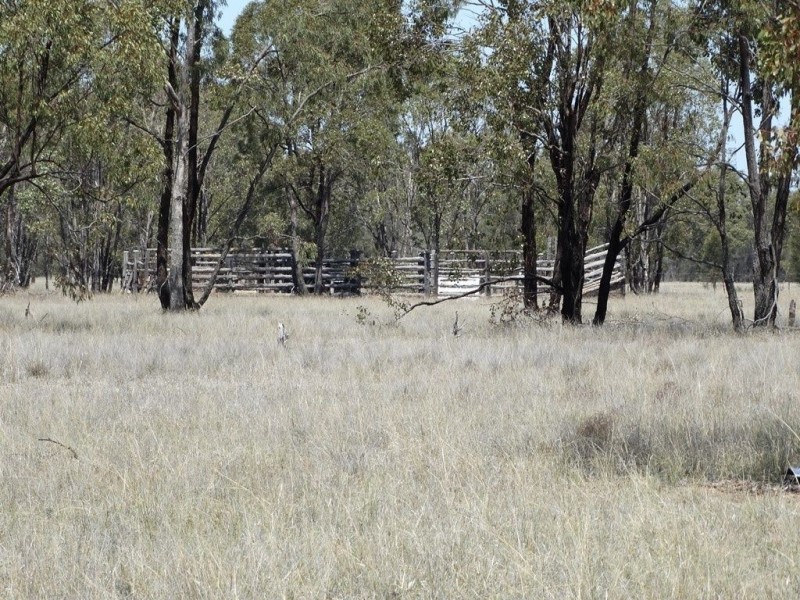 29353 Warrego Highway, Miles QLD 4415