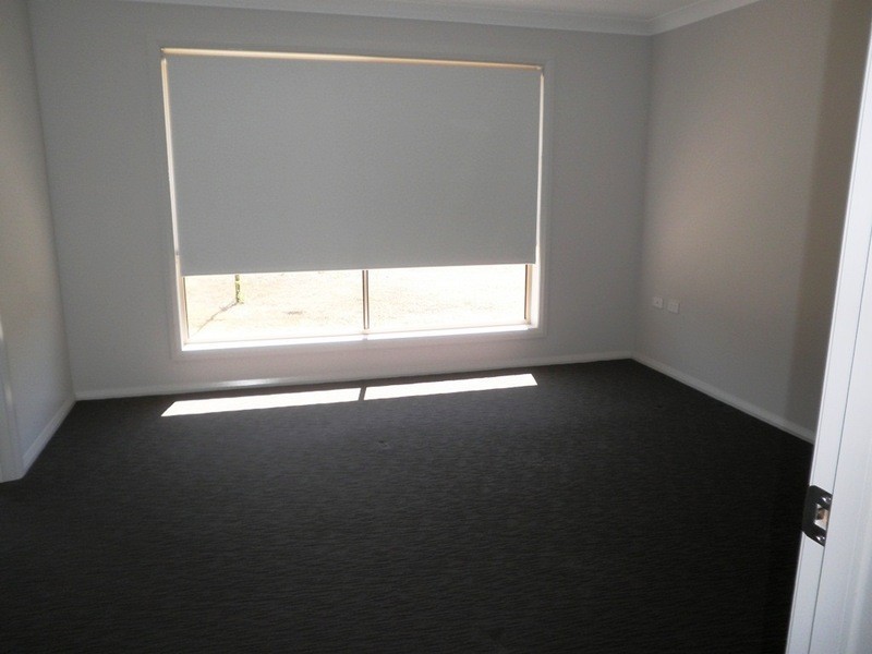 10 Sommerfeld Cr, Chinchilla QLD 4413