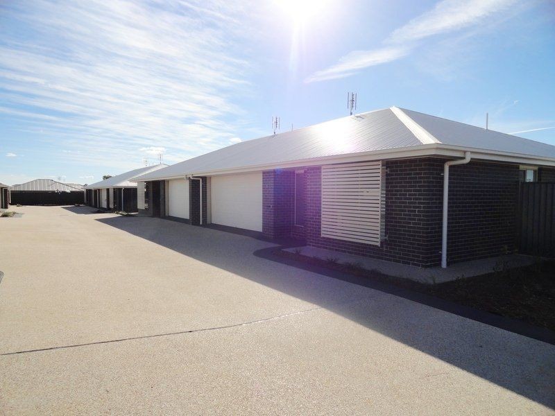7/104-106 Windmill Road, Chinchilla QLD 4413