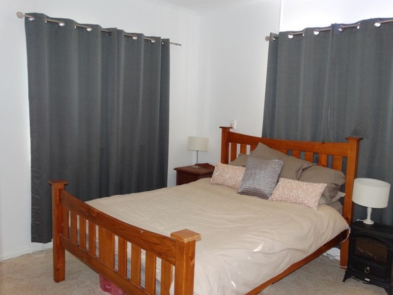 11 Claydon Street, Chinchilla QLD 4413