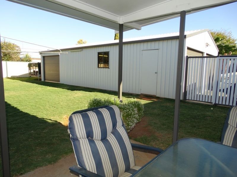 11 Claydon Street, Chinchilla QLD 4413