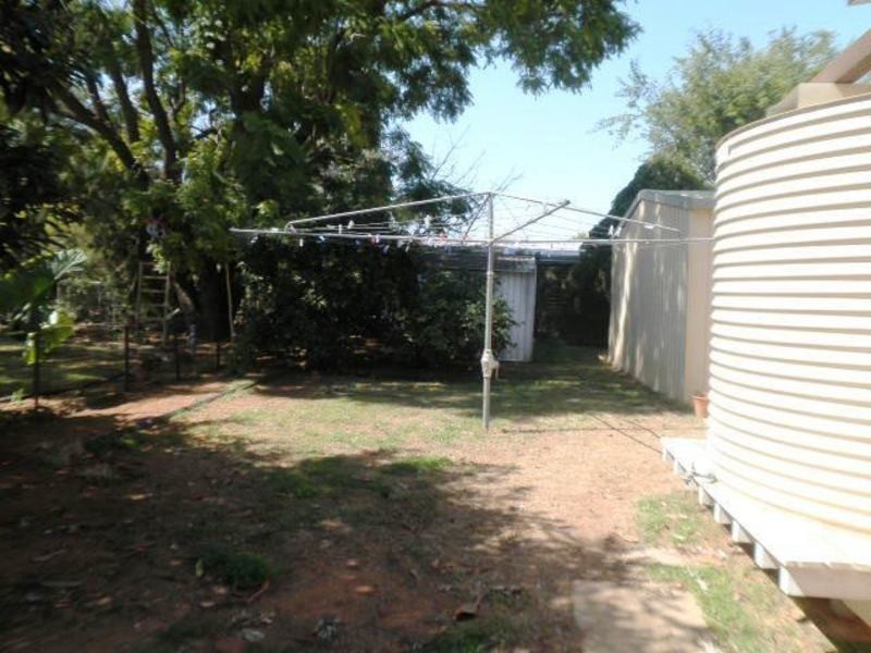 1 Wheeler St, Chinchilla QLD 4413