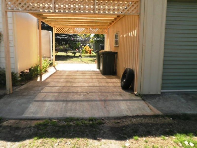 1 Wheeler St, Chinchilla QLD 4413