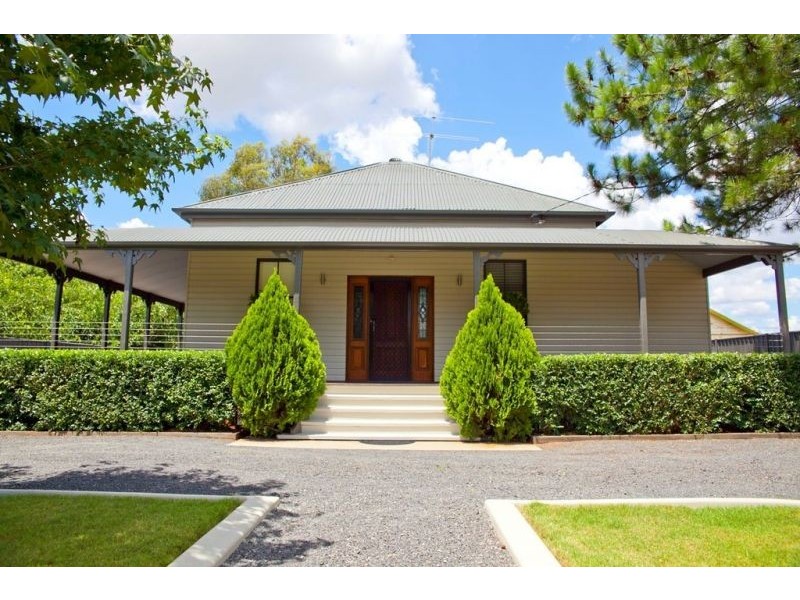 . Wood Street, Chinchilla QLD 4413