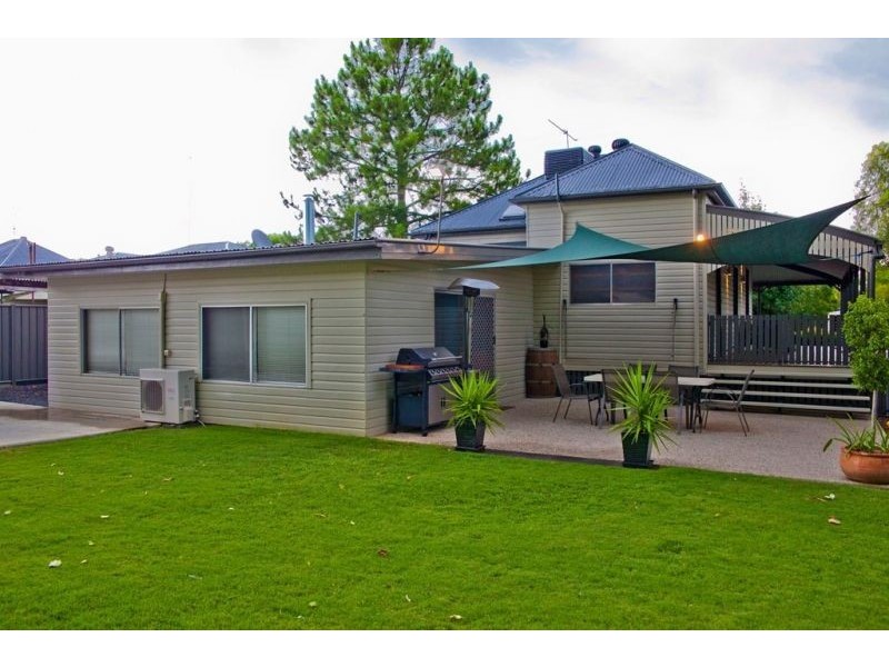 . Wood Street, Chinchilla QLD 4413