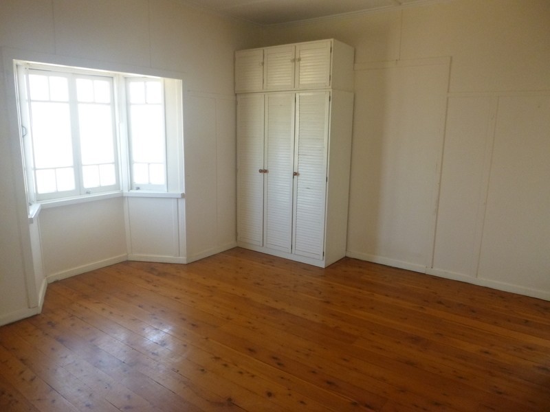 14 Wambo St, Chinchilla QLD 4413