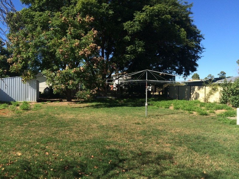 14 Wambo St, Chinchilla QLD 4413