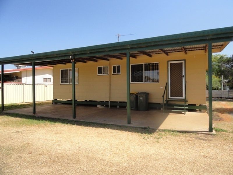 3 Stevenson Street, Chinchilla QLD 4413