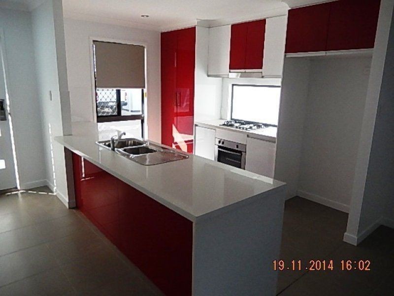 3 Zanoni Villas, Chinchilla QLD 4413