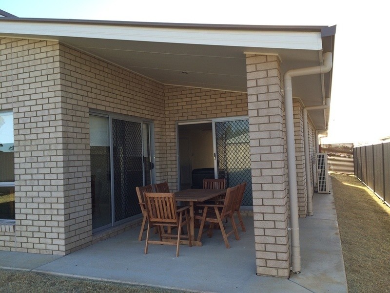 27 Ellem Dr, Chinchilla QLD 4413