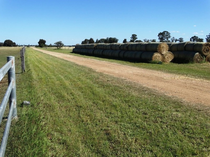 . V Bells Road, Chinchilla QLD 4413