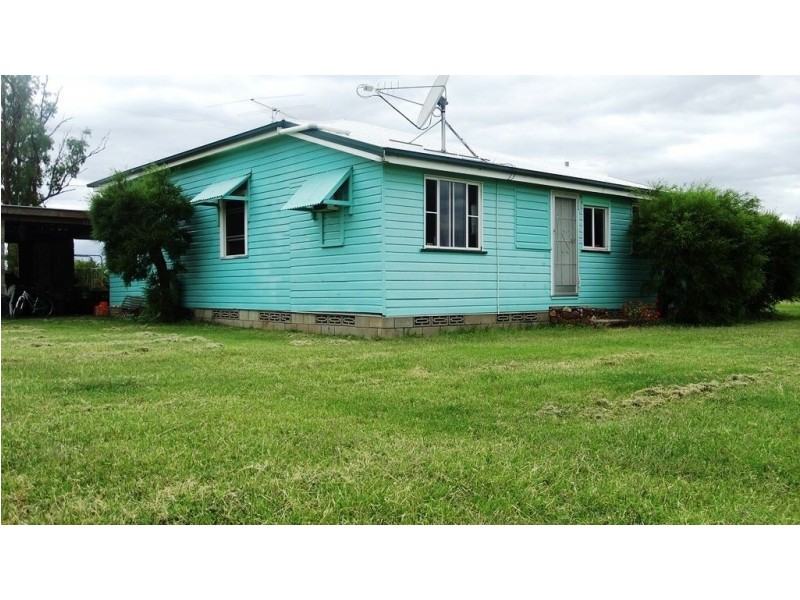 . V Bells Road, Chinchilla QLD 4413