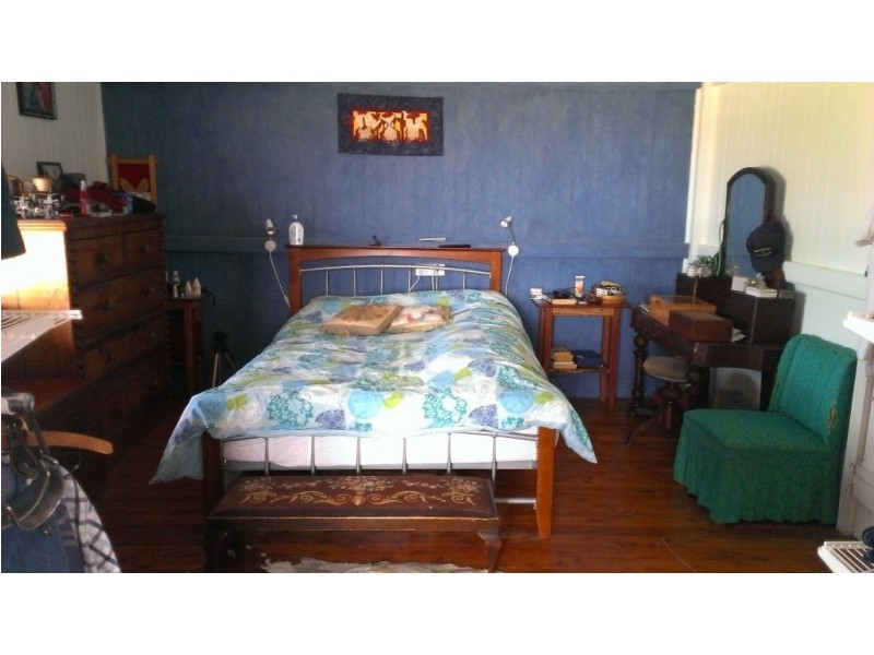 . V Bells Road, Chinchilla QLD 4413