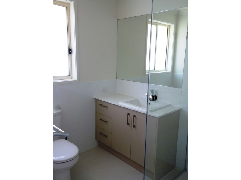 16 Hurse St, Chinchilla QLD 4413