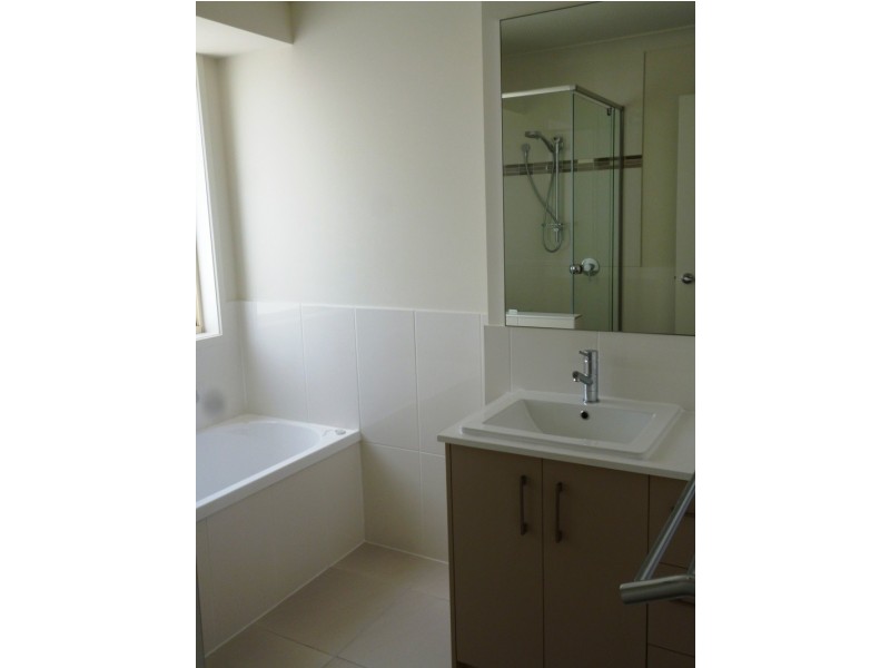 16 Hurse St, Chinchilla QLD 4413