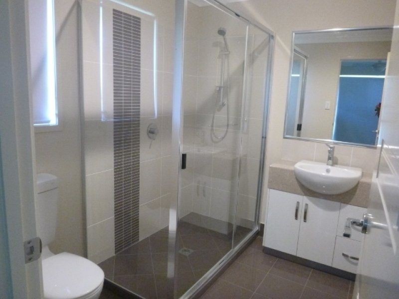 2/9 Dudley Street, Chinchilla QLD 4413