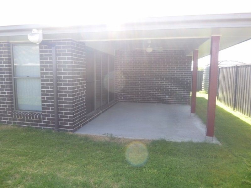 2/9 Dudley Street, Chinchilla QLD 4413