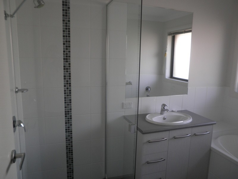 7-9B  Gower Street, Chinchilla QLD 4413