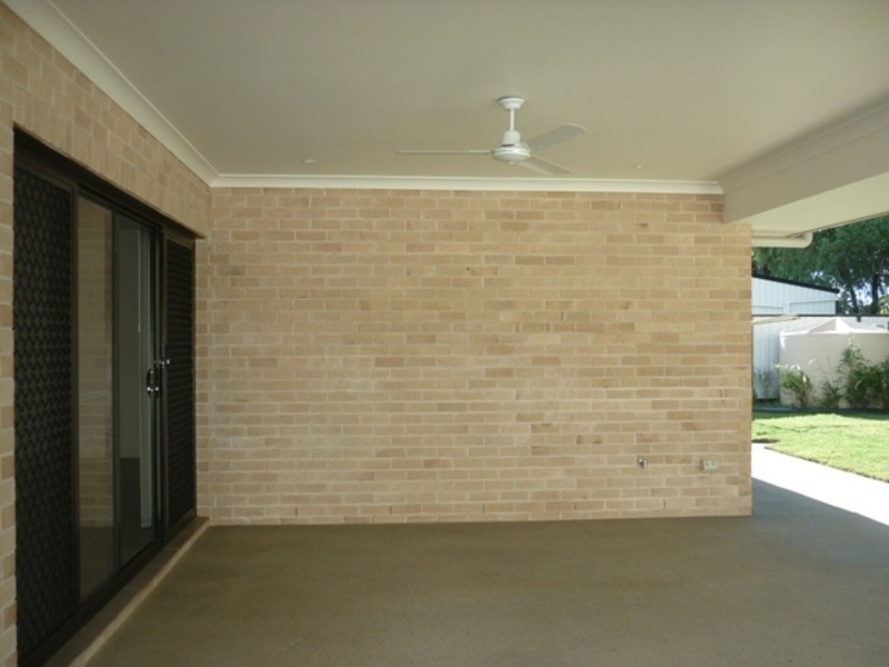57 Sommerfeld Crescent, Chinchilla QLD 4413