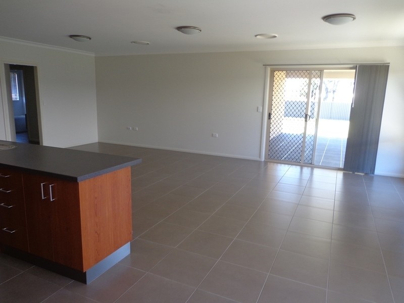 63  Sommerfeld Crescent, Chinchilla QLD 4413