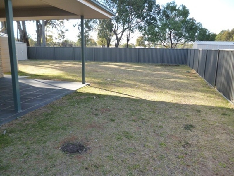 63  Sommerfeld Crescent, Chinchilla QLD 4413