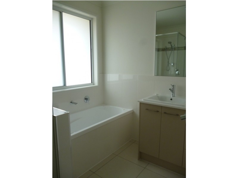 19 Archer St, Chinchilla QLD 4413