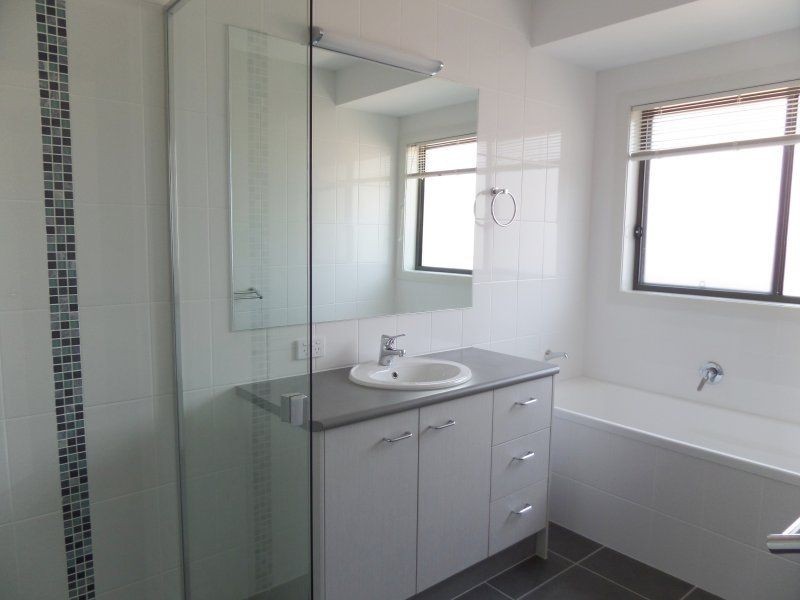 6 Parker Place, Chinchilla QLD 4413