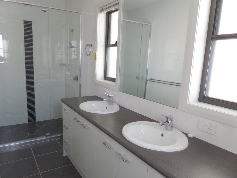 6 Parker Place, Chinchilla QLD 4413