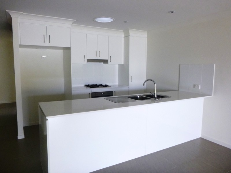 2/37 Skewis St, Chinchilla QLD 4413