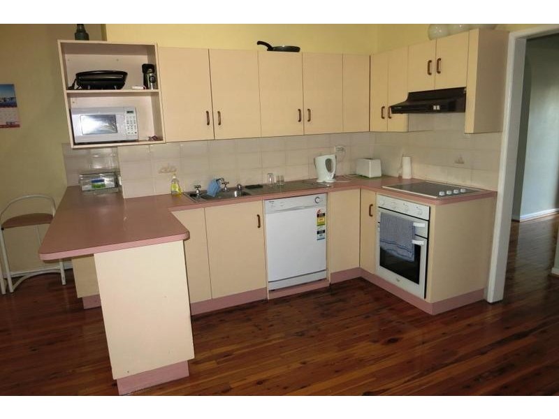 128 Murilla Street, Miles QLD 4415