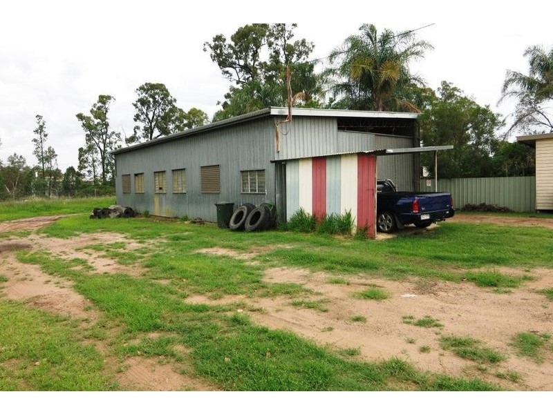 128 Murilla Street, Miles QLD 4415