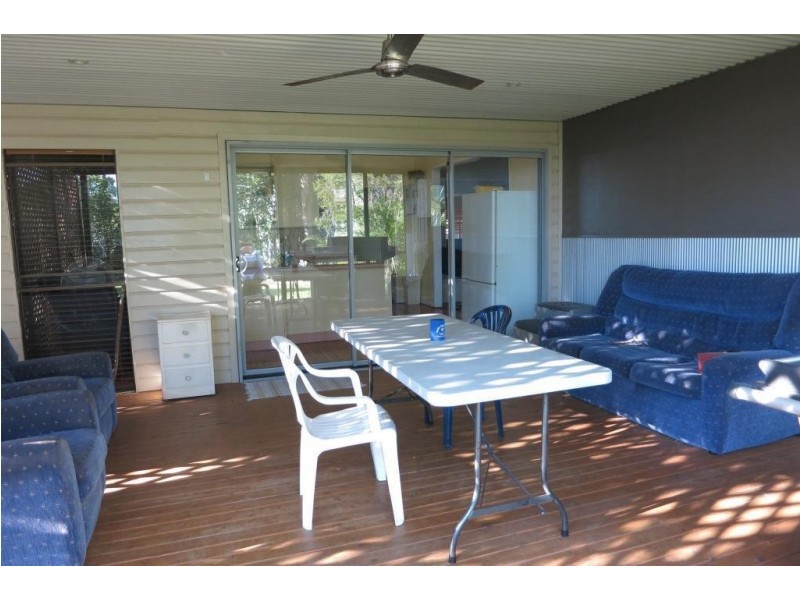 128 Murilla Street, Miles QLD 4415