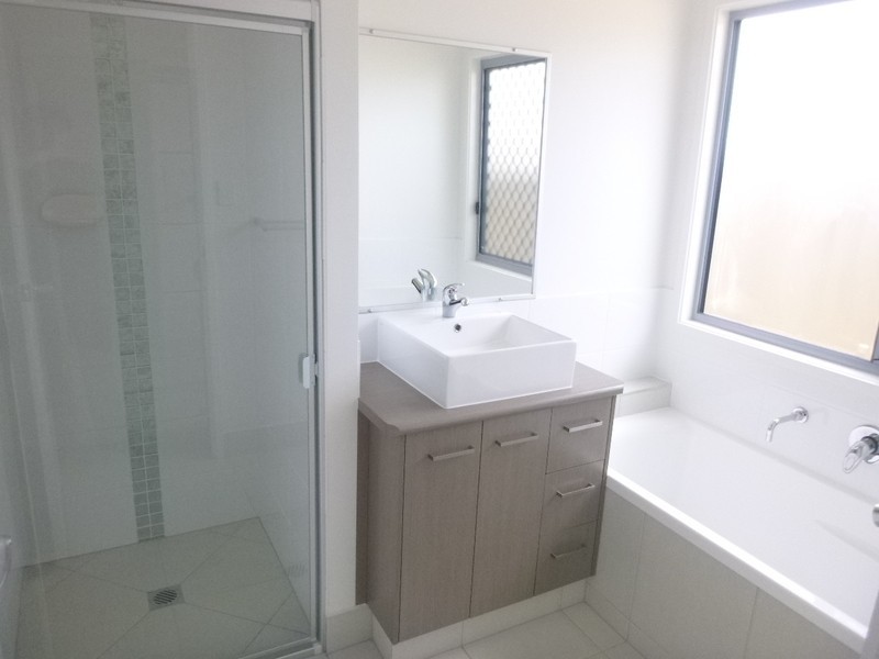 67 Ellem Dr, Chinchilla QLD 4413