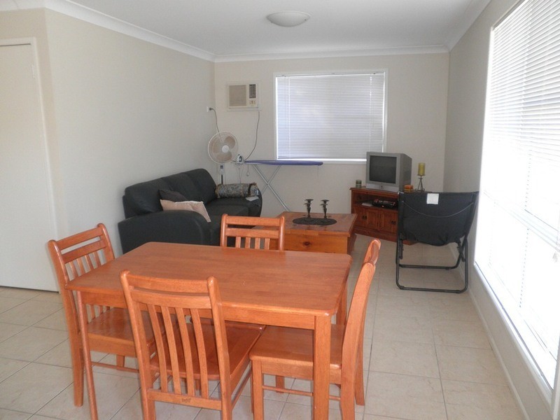 4/13 Wood Street, Chinchilla QLD 4413