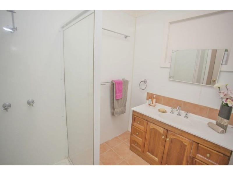 2 Birkett Street, Chinchilla QLD 4413