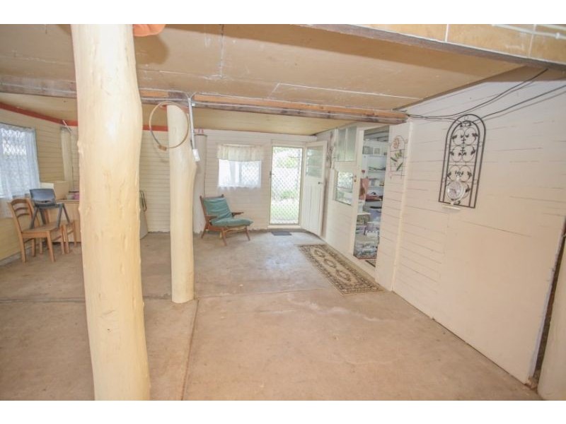 2 Birkett Street, Chinchilla QLD 4413