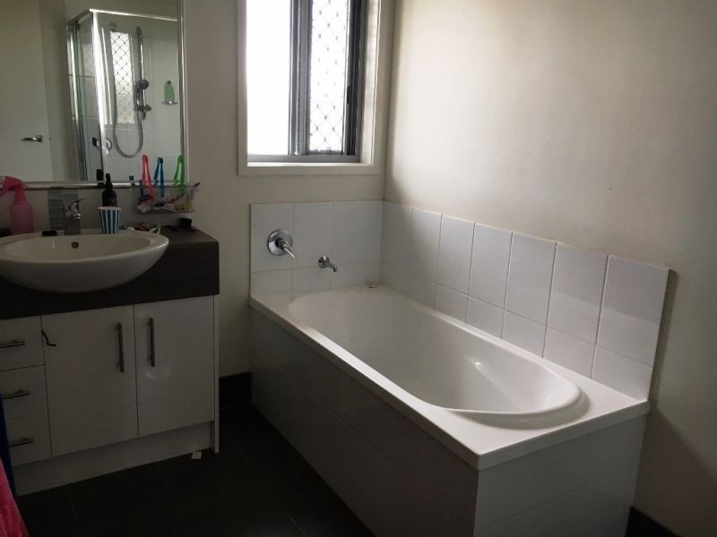 1 Hays Close, Chinchilla QLD 4413